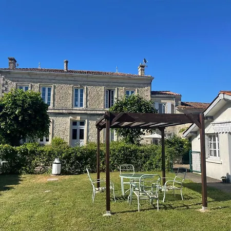 Prázdninový dům Les Constellations, 8 Complex, 53 People, Marriage, Birthday, Etc