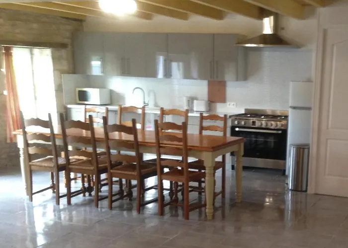 Les Constellations, 8 Complex, 53 People, Marriage, Birthday, Etc Tatil Evi Doeuil-sur-le-Mignon